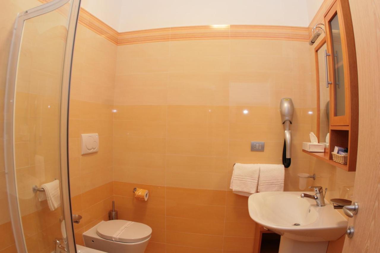 Hotel Yria В'єсте Номер фото